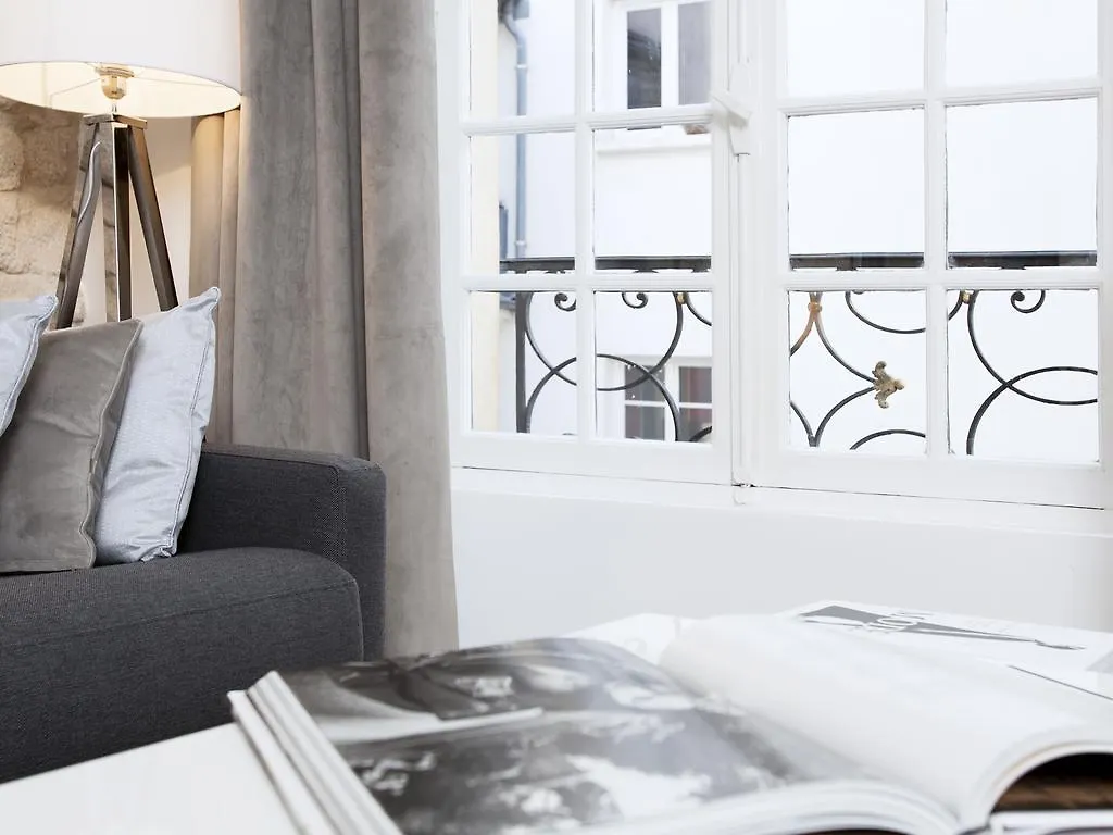 Livinparis - Luxury 2 Bedrooms Le Marais I * פריז