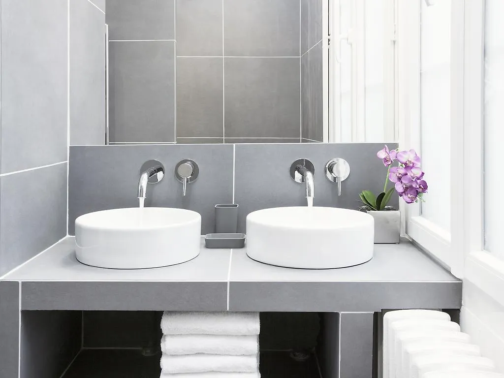 Apartmán Livinparis - Luxury 2 Bedrooms Le Marais I *